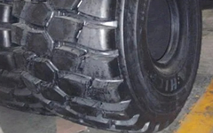 445/80R25越野轮胎实现速度升级