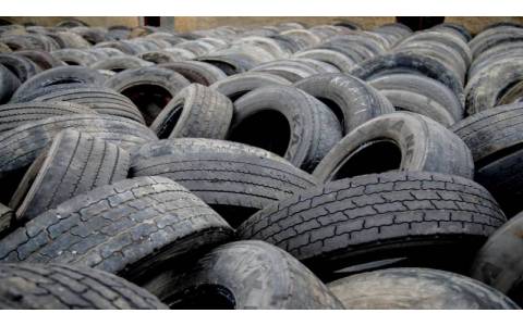 废旧轮胎-废钢丝胎 日需60T